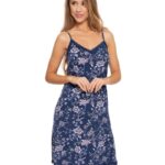 Camasa de noapte cu bretele din vascoza